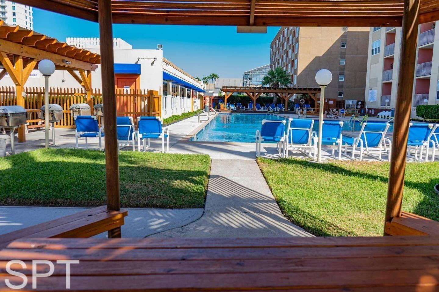 Beach Access Condo With Pool, Hot Tub Area & Bbq - Gulfview I - Unit 213 サウス・パドリー・アイランド エクステリア 写真
